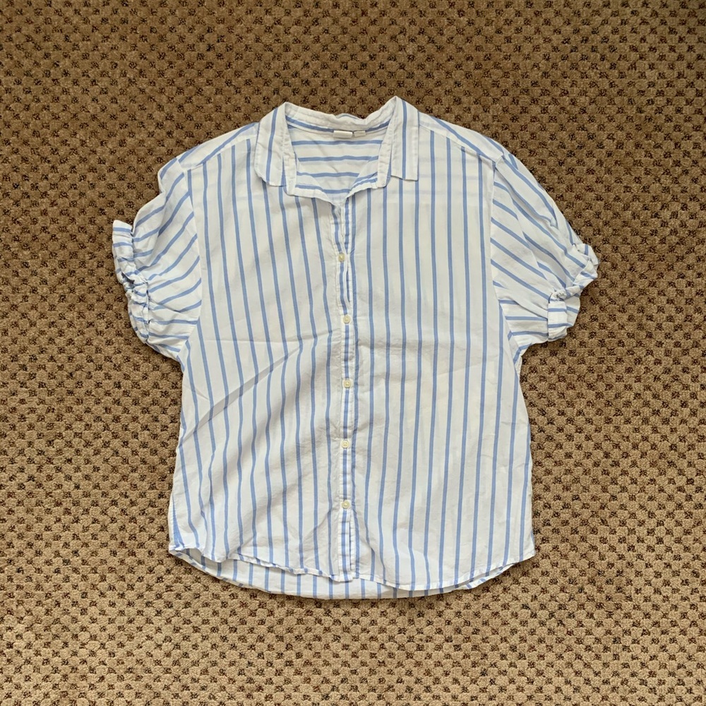 GAP button front shirt